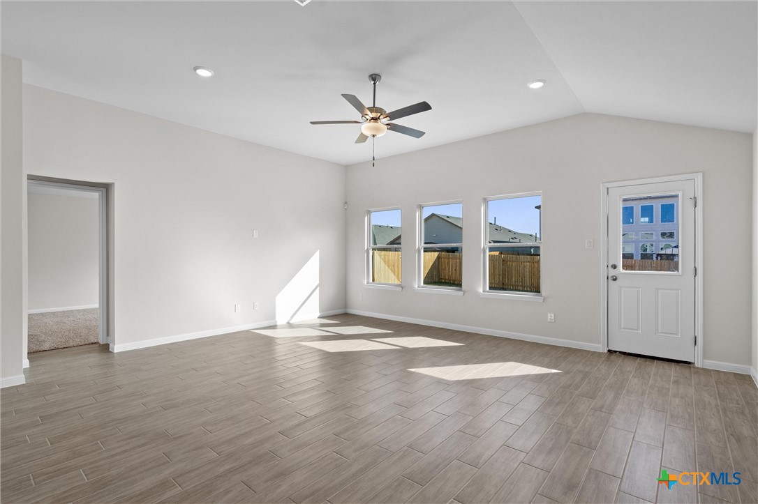 312 Windstar Road Property Photo 13