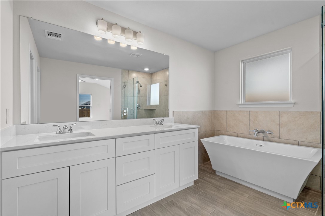 312 Windstar Road Property Photo 19
