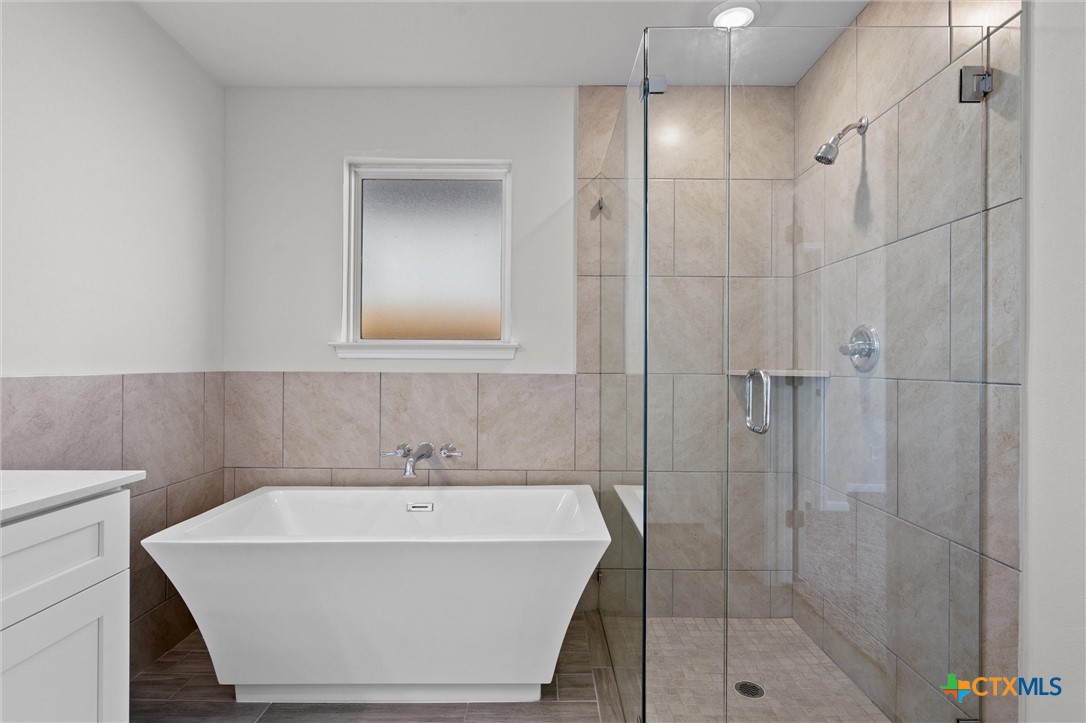 312 Windstar Road Property Photo 20
