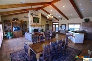 206 Falling Hills Property Photo 11