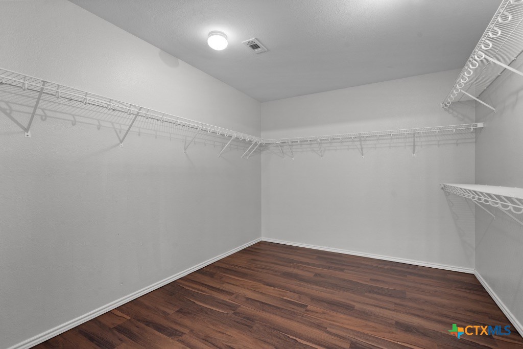 2637 Dove Crossing Drive Property Photo 23
