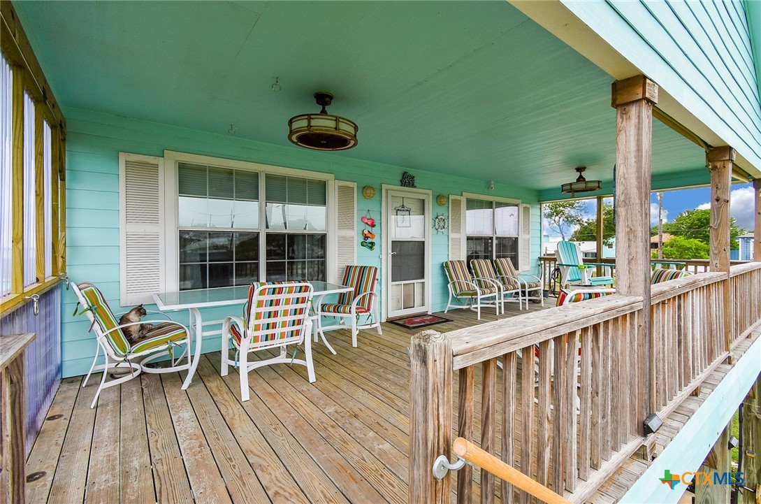 16 Peggy Street Property Photo 8
