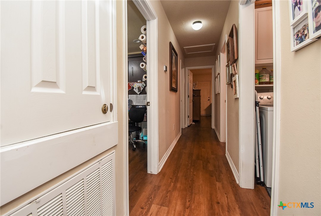 16 Peggy Street Property Photo 26