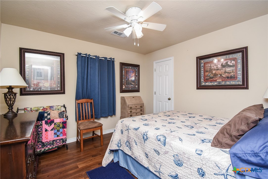 16 Peggy Street Property Photo 34