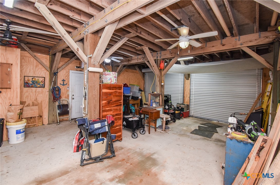 16 Peggy Street Property Photo 43