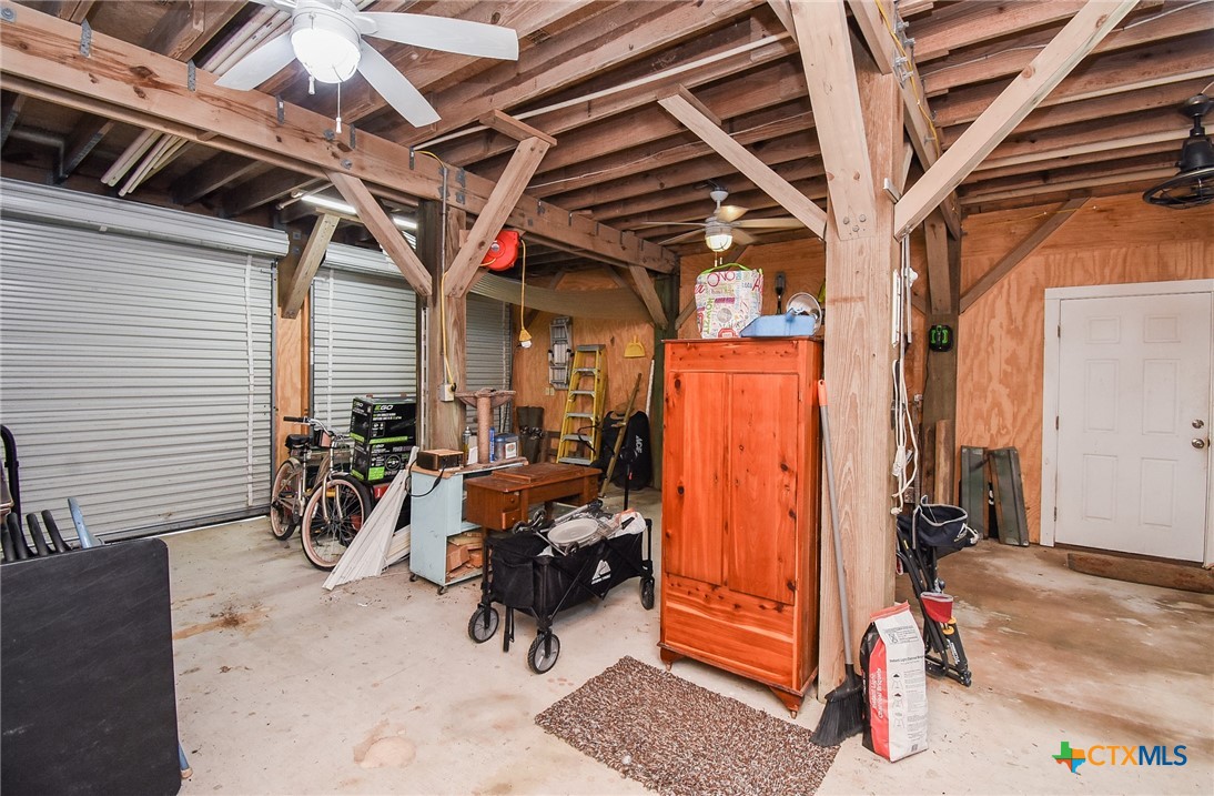 16 Peggy Street Property Photo 44