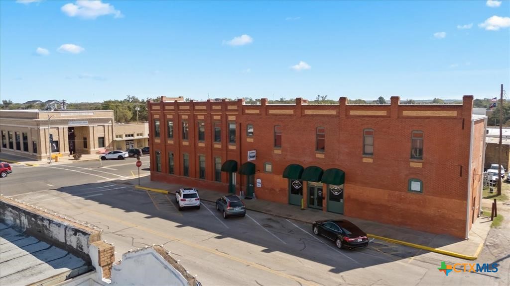 34 N Main Street Property Photo 8