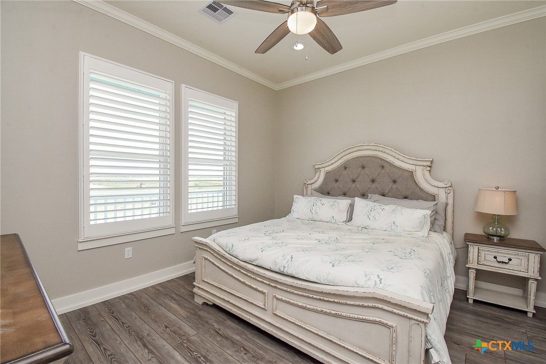 3125 Bay Ridge Drive Property Photo 8