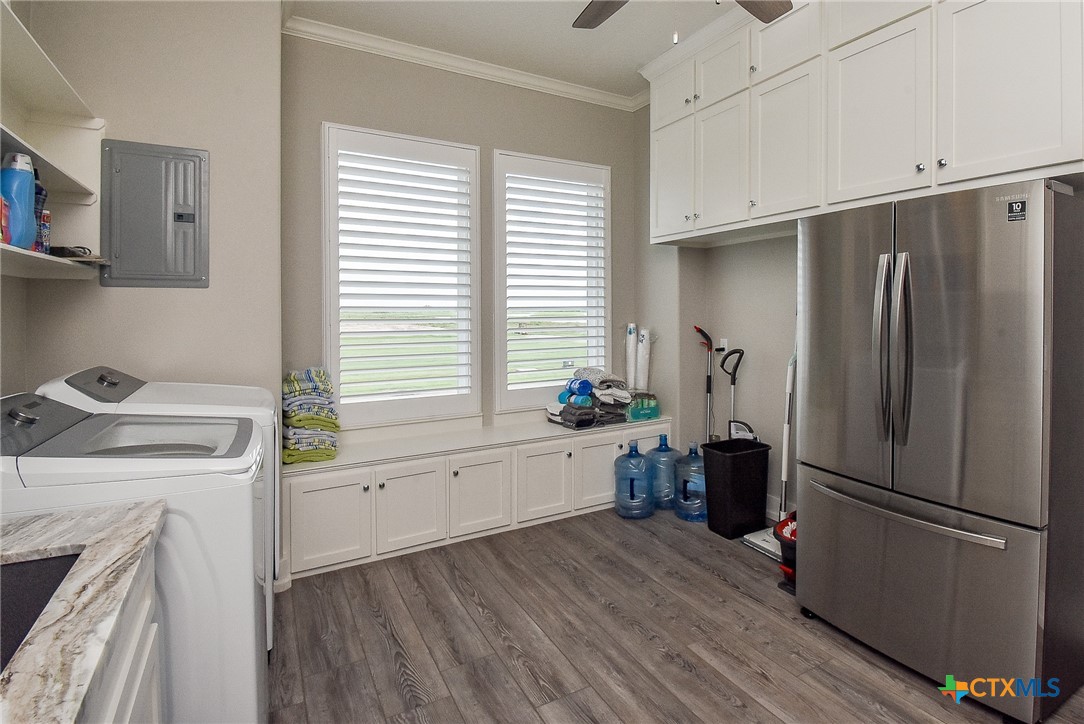 3125 Bay Ridge Drive Property Photo 12