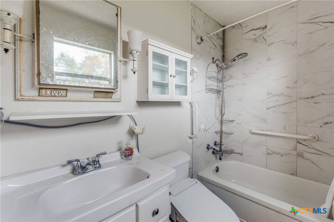 1773 Green Hill Drive Property Photo 10