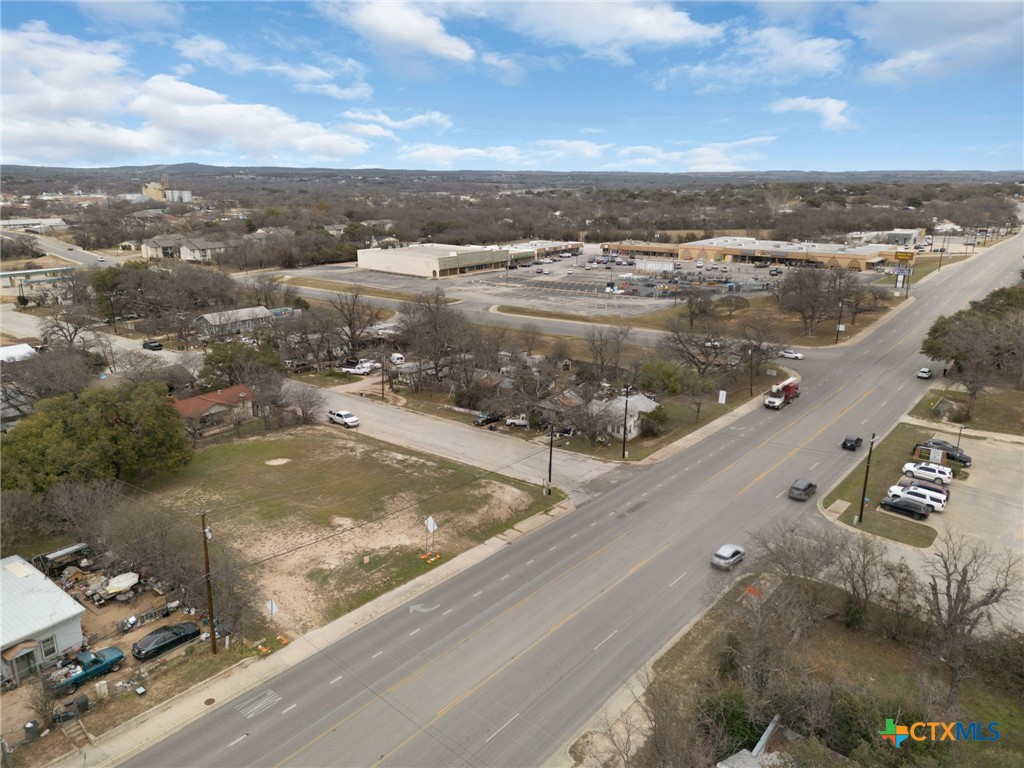 205 Central Texas Expressway Property Photo 6