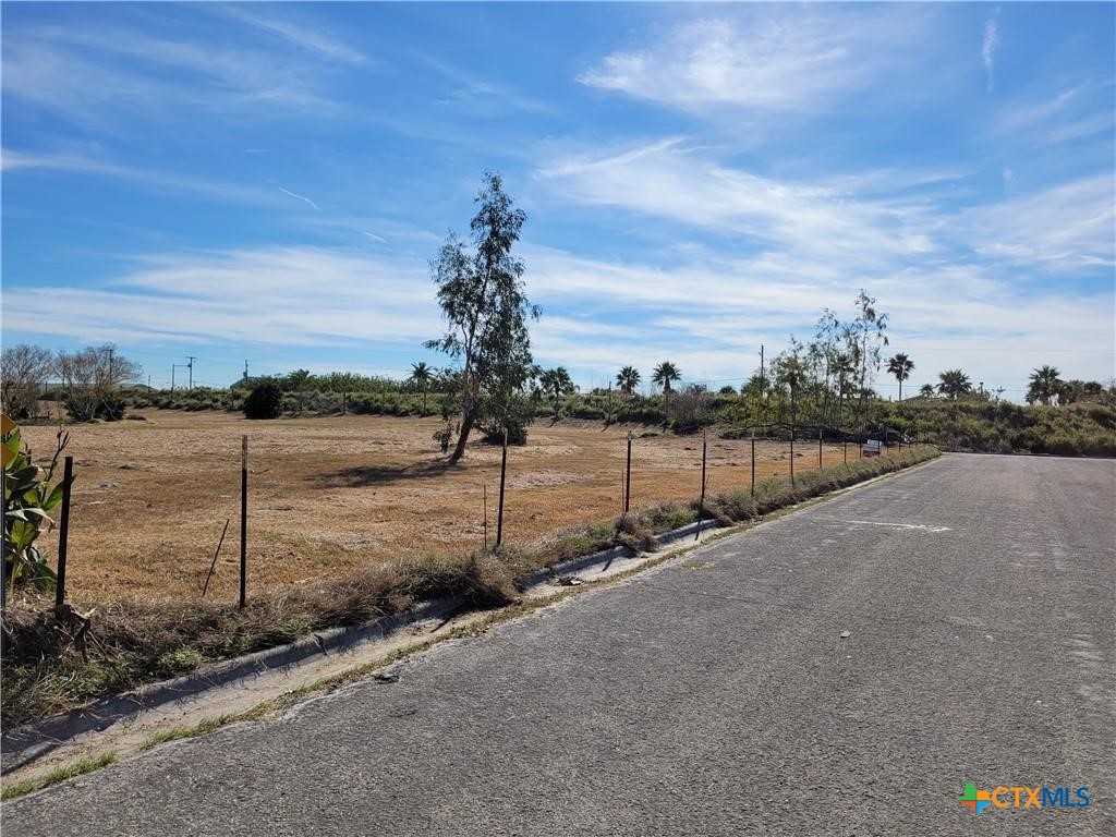 Lots 18-25 S Arch Street Property Photo 10