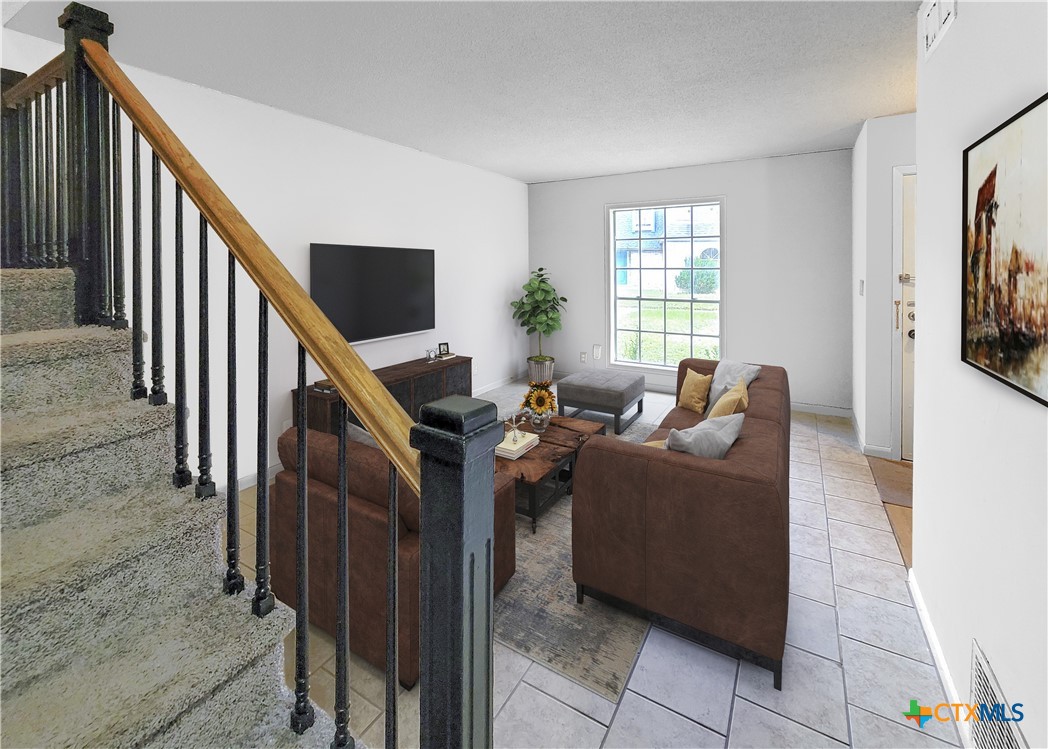 109 Westwood Street Property Photo 6