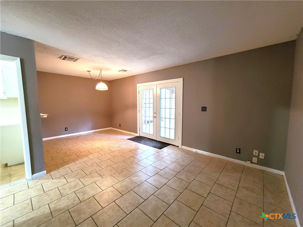 109 Westwood Street Property Photo 20