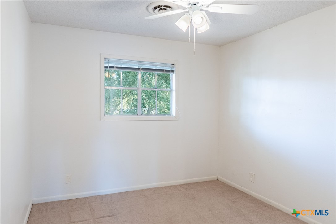 109 Westwood Street Property Photo 35