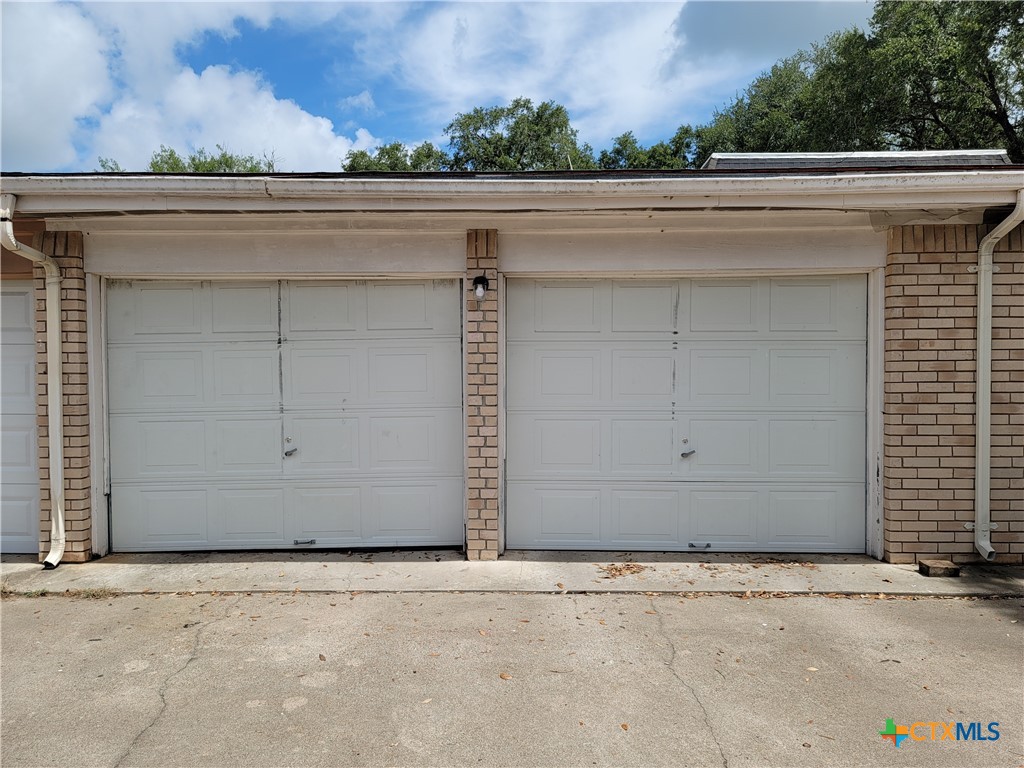 109 Westwood Street Property Photo 37