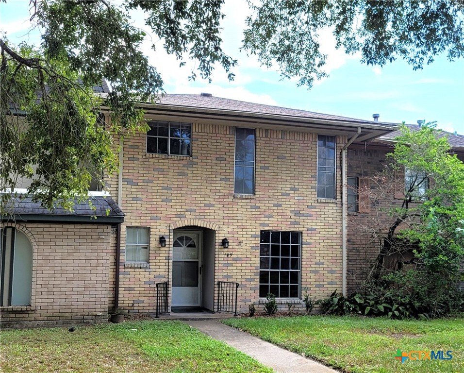 109 Westwood Street Property Photo 41