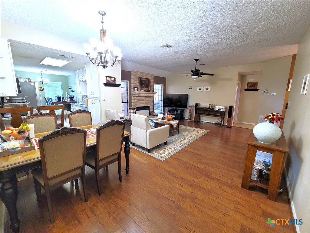 302 Cromwell Drive Property Photo 6