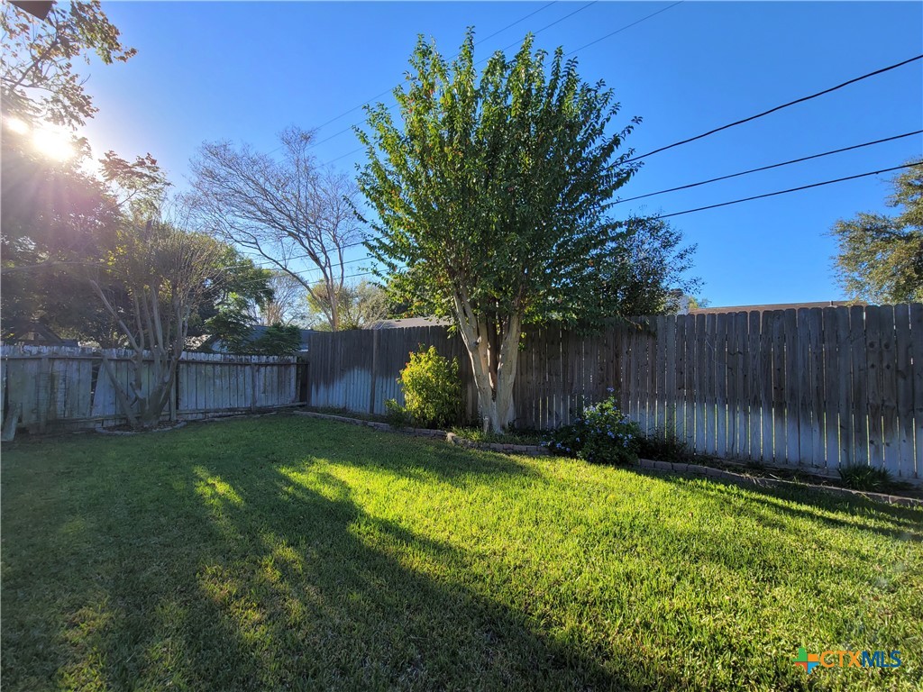 302 Cromwell Drive Property Photo 23