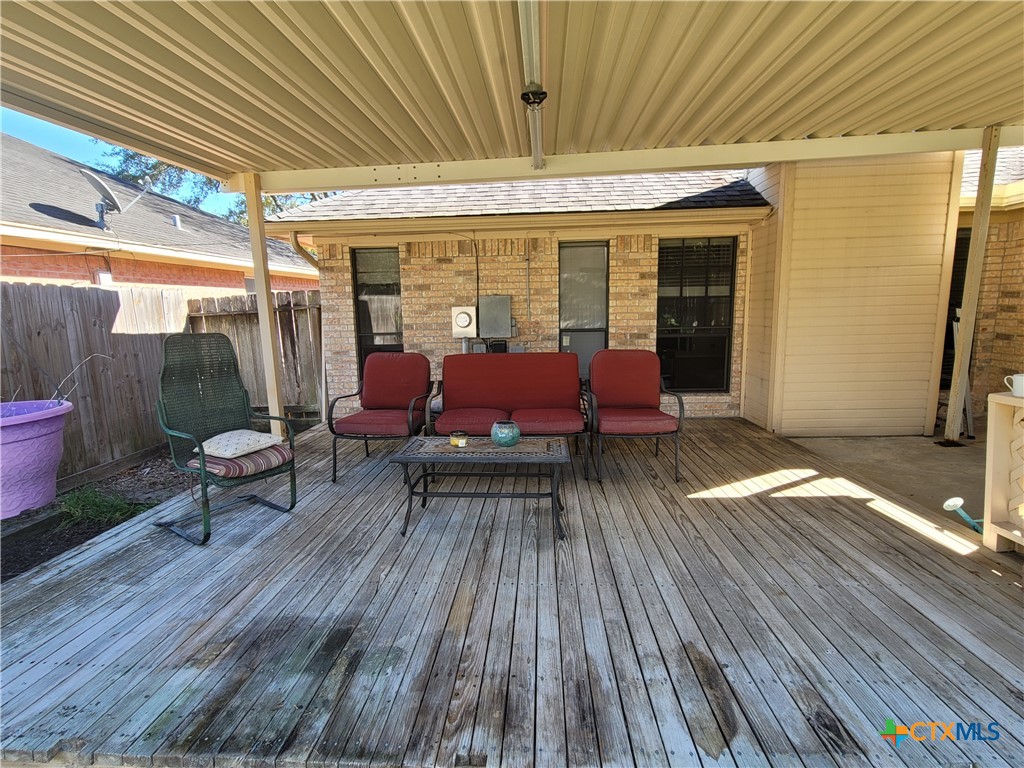 302 Cromwell Drive Property Photo 25