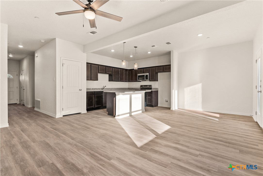 3402 Abraham Drive Property Photo 4