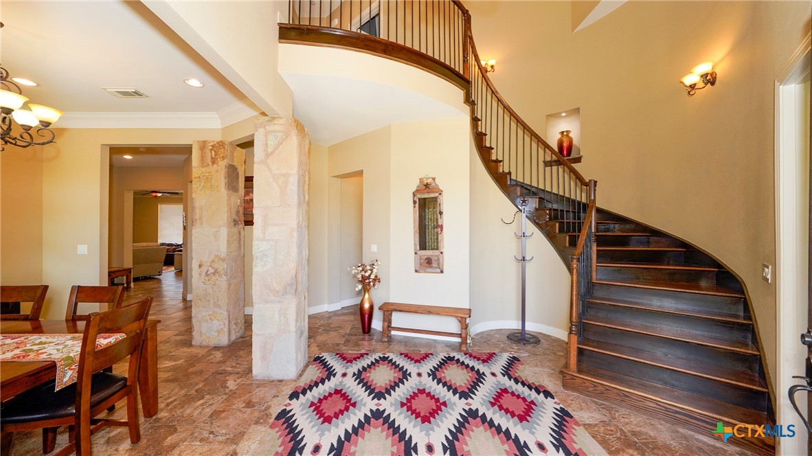 1414 Ledgebrook Property Photo 23