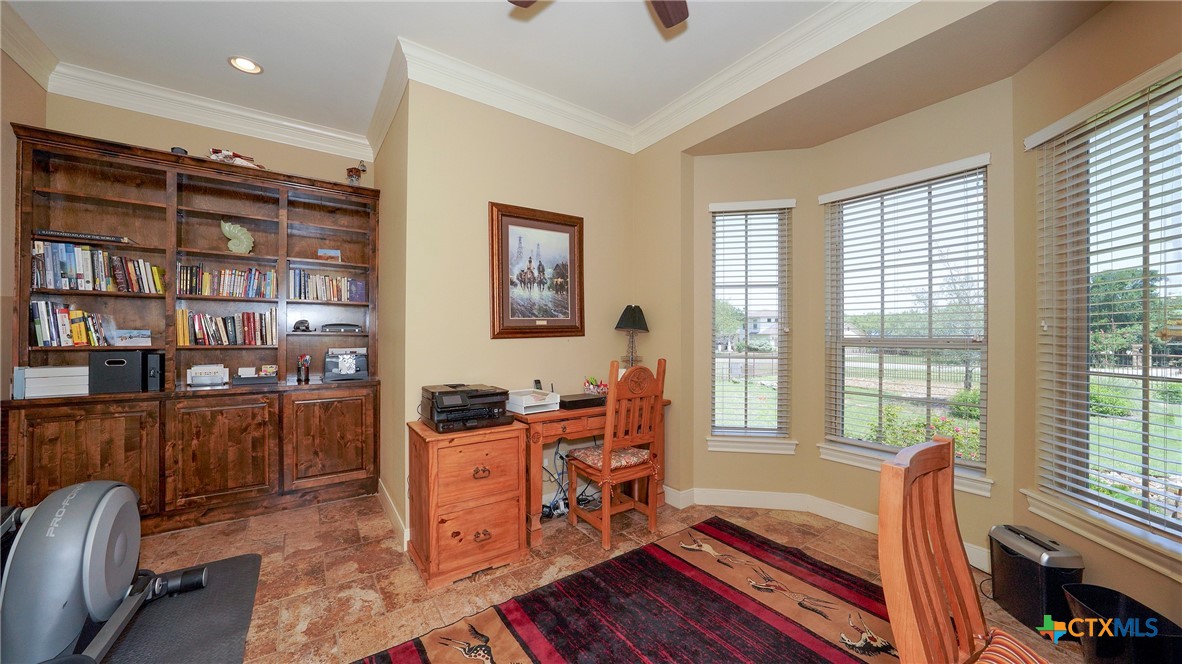 1414 Ledgebrook Property Photo 24