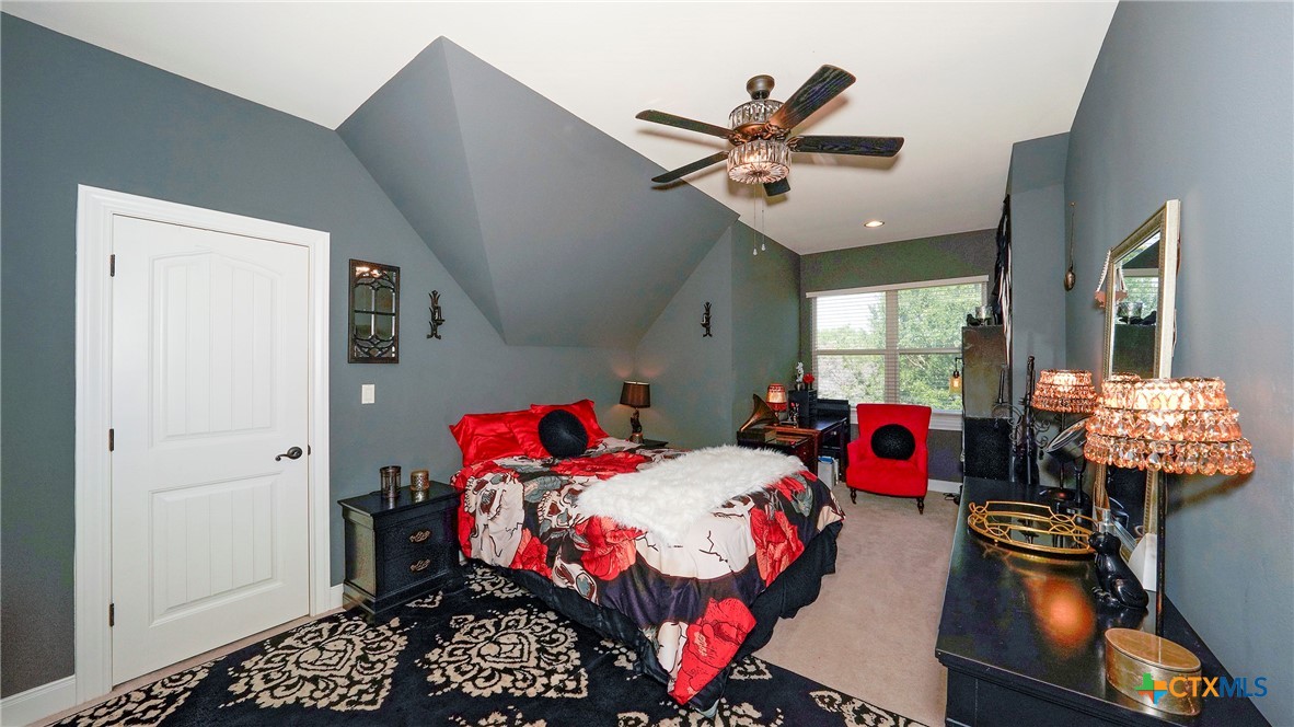 1414 Ledgebrook Property Photo 26