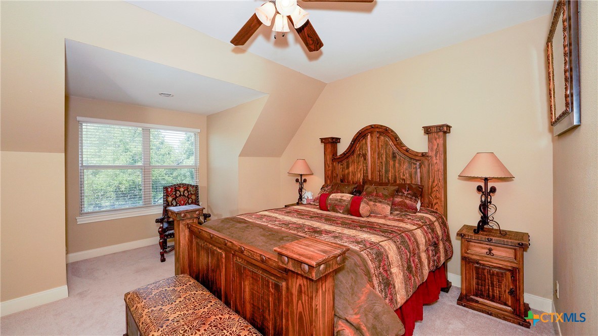 1414 Ledgebrook Property Photo 28