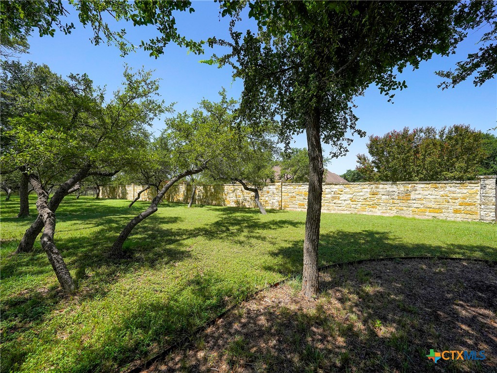 1414 Ledgebrook Property Photo 32