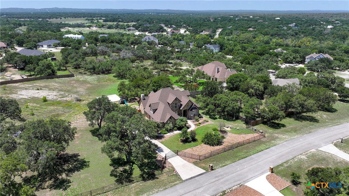 1414 Ledgebrook Property Photo 34