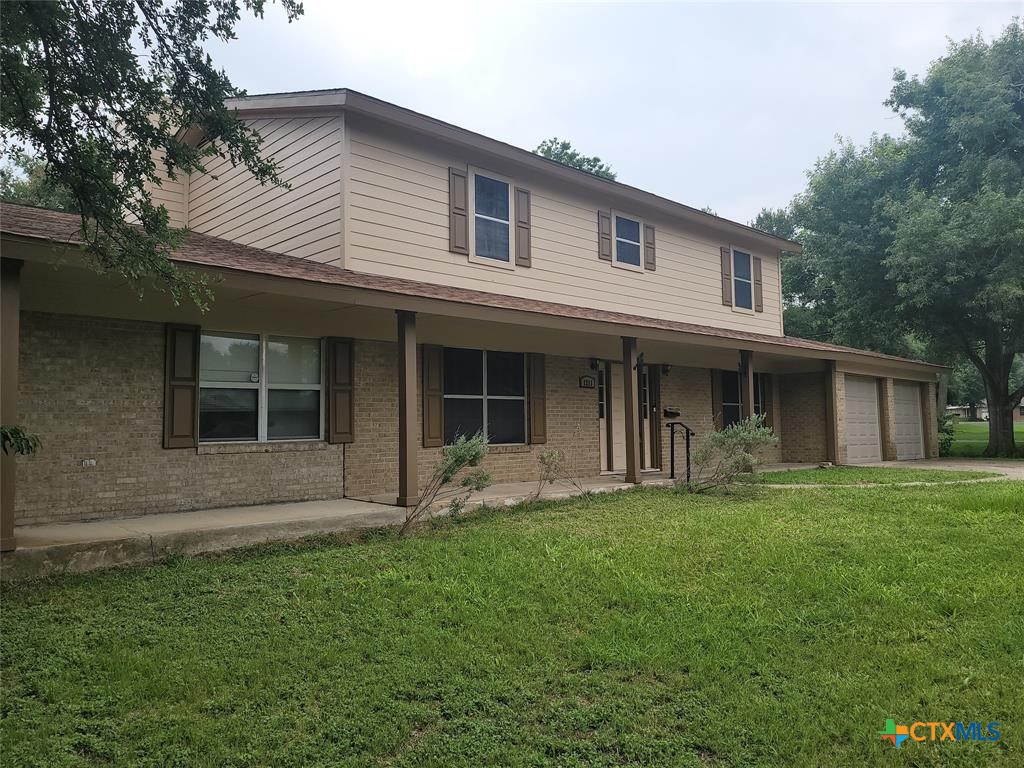 1211 Lake Terrace Drive Property Photo
