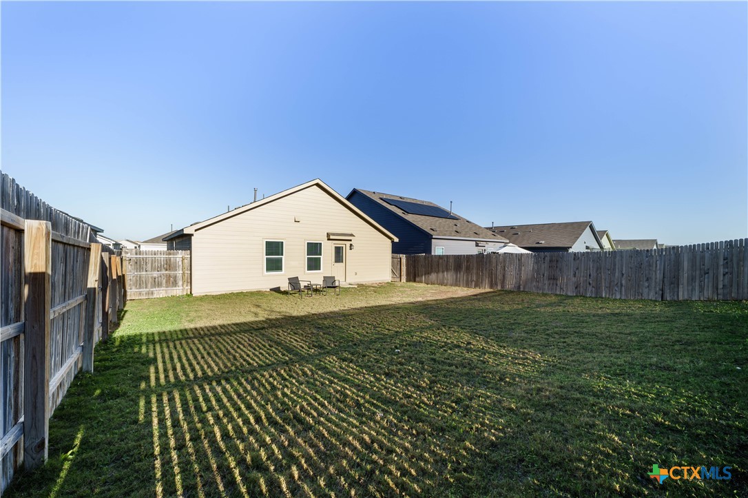 2914 Green Finch Property Photo 24
