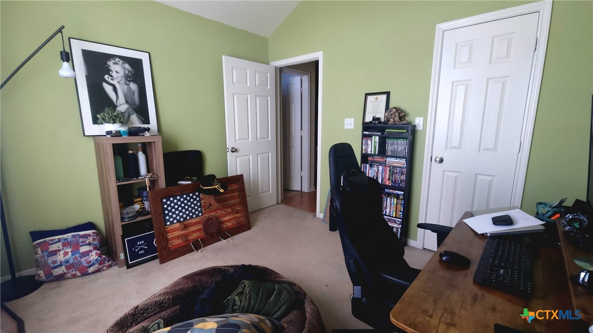 4107 Foster Lane Property Photo 16