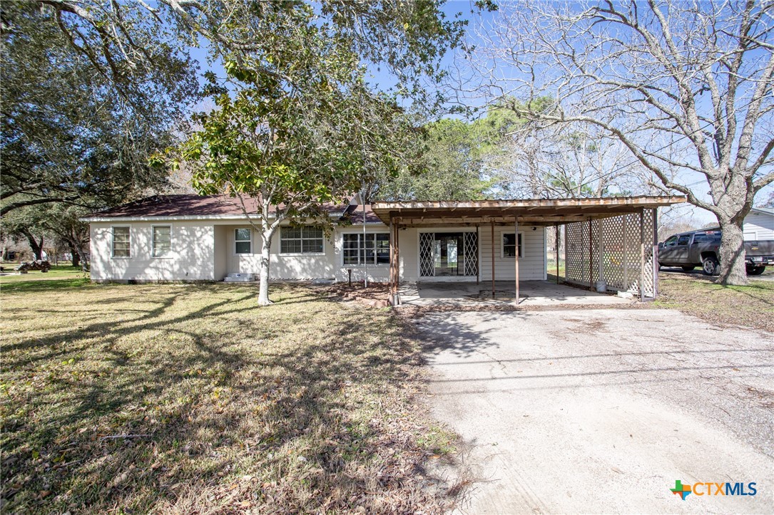 402 Buffalo Street Property Photo 1