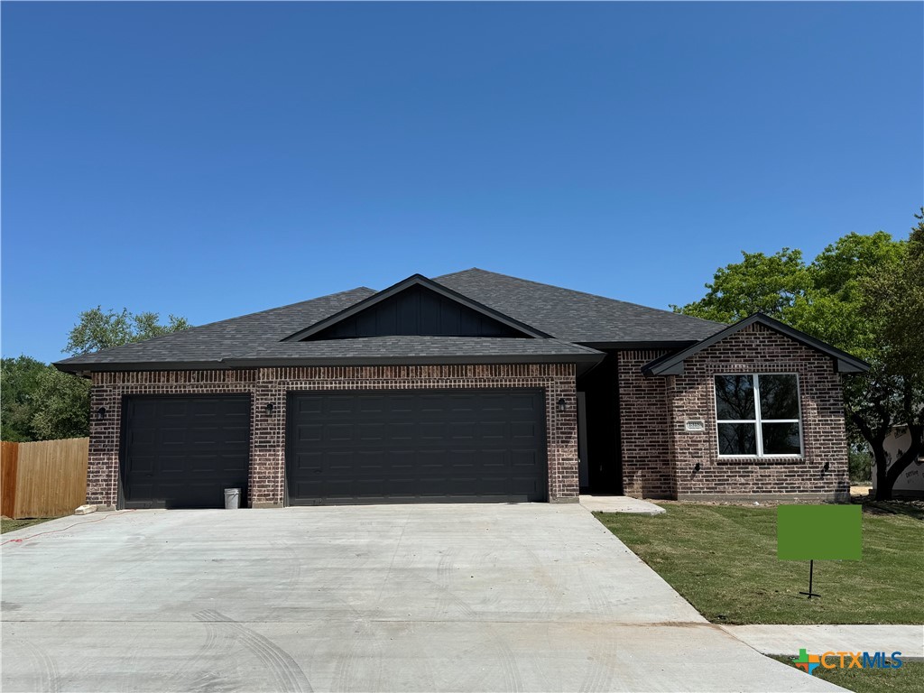 1318 Shirley Faye Lane Property Photo 1