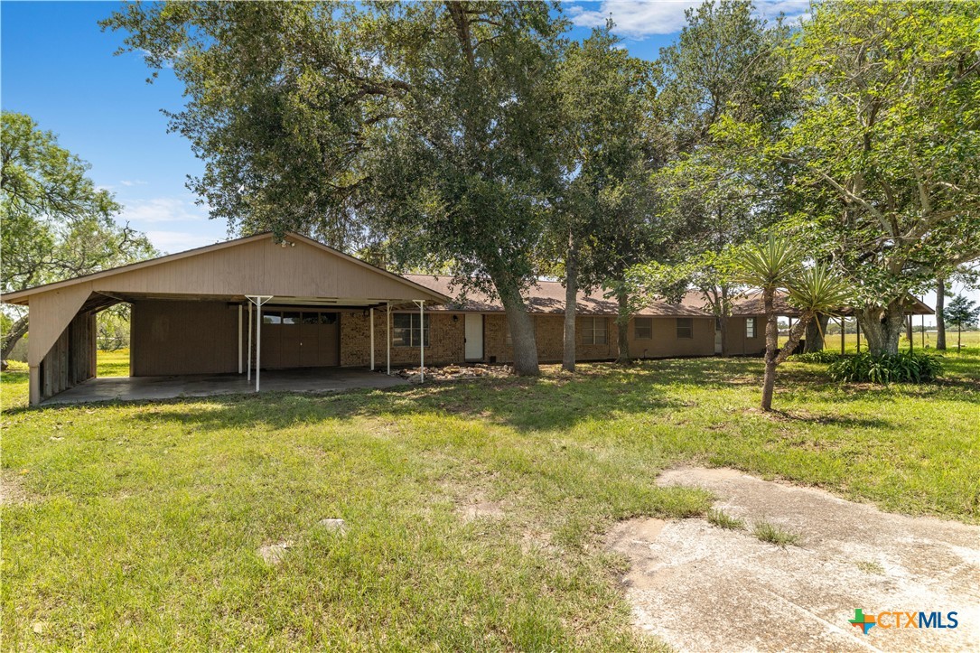 347 Green Acres Road Property Photo 1