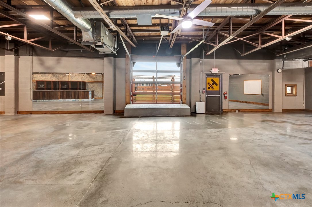 104 E Rio Grande Street Property Photo 18