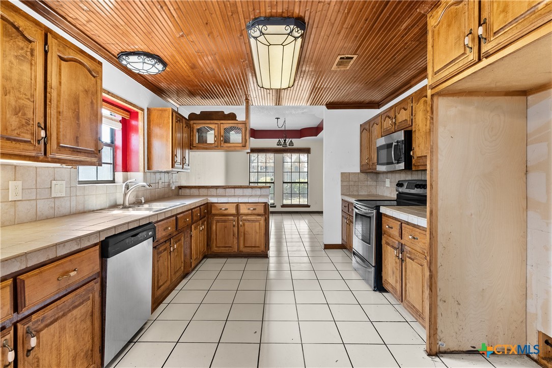 1802 Wolverine Trail Property Photo 12