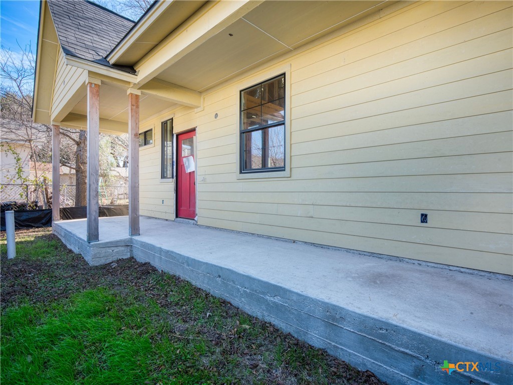 309 Oertli Lane B