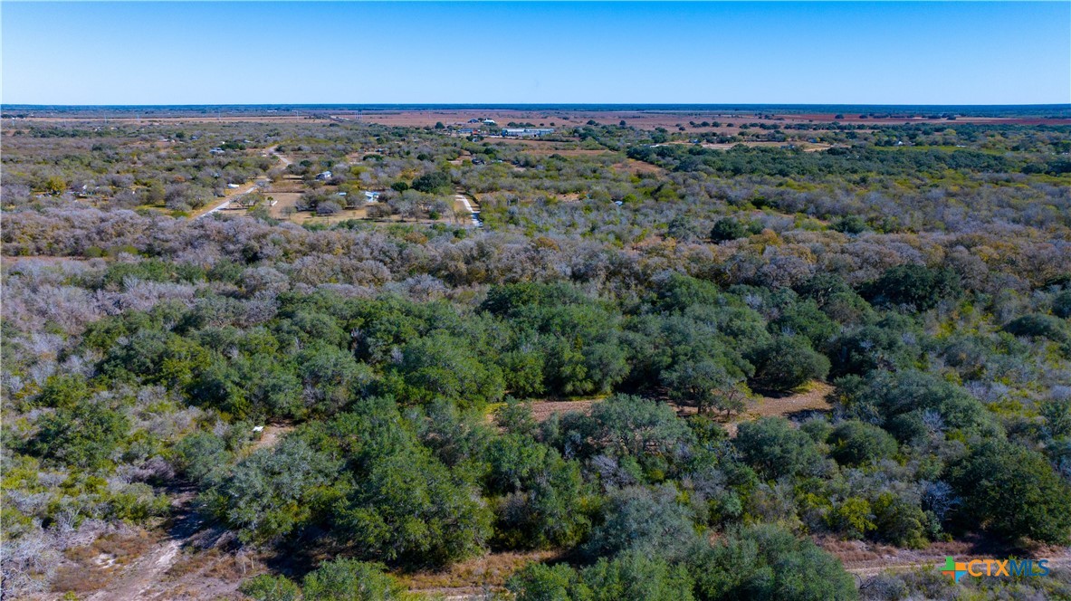 000 Private Road 4002 Property Photo 6