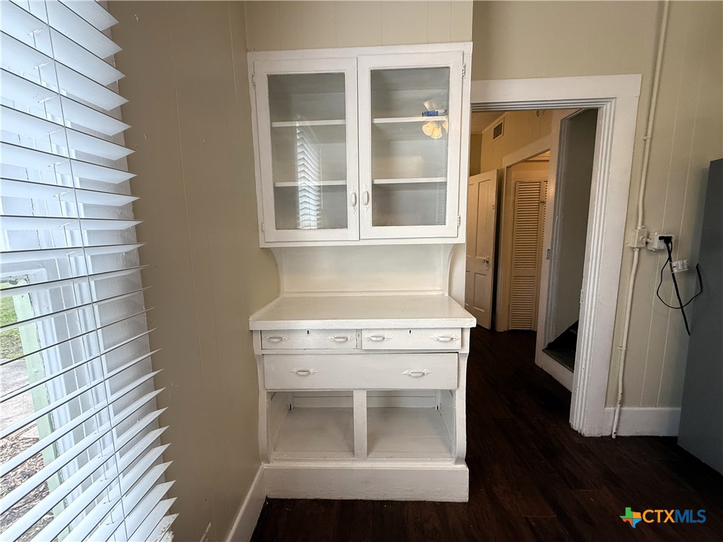 402 Alamo Street Property Photo 16