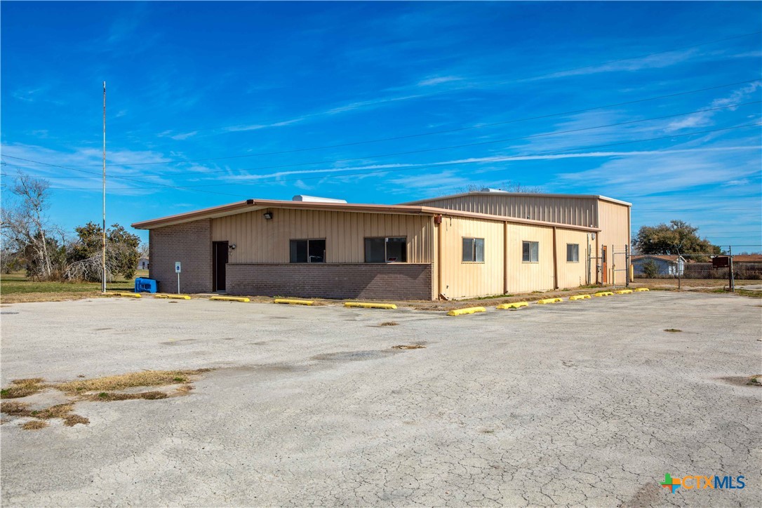 2403 Industrial Boulevard Property Photo 6