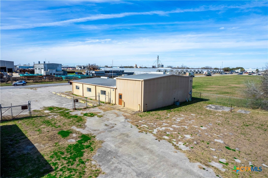 2403 Industrial Boulevard Property Photo 38