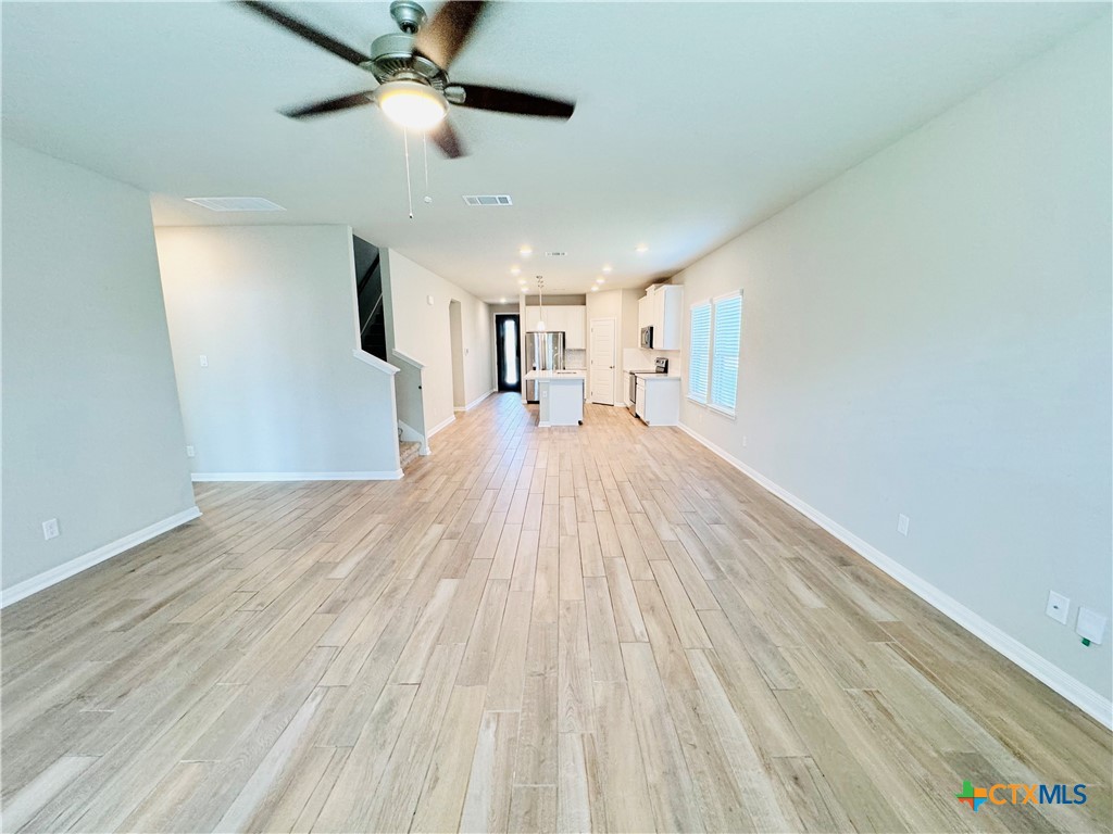 1280 Ella Crossing Property Photo 4