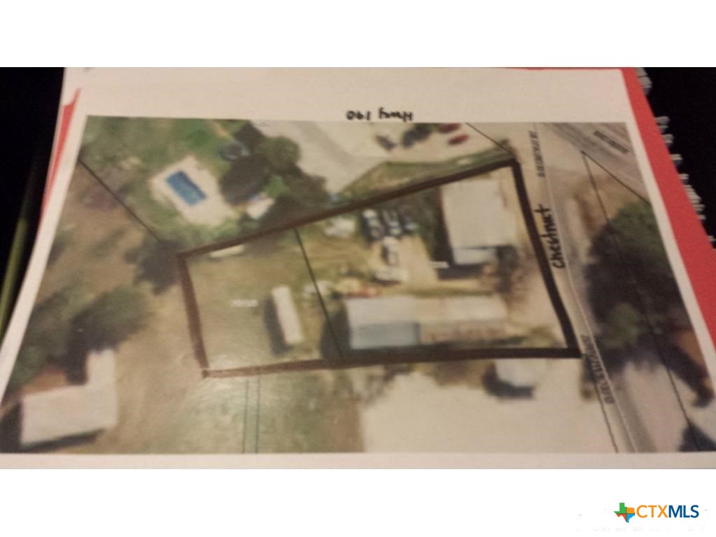 1819 S Chestnut Street Property Photo 7