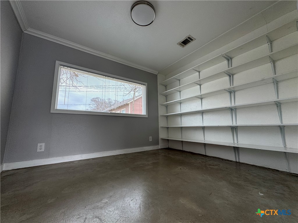 101 S 25th Street Property Photo 8
