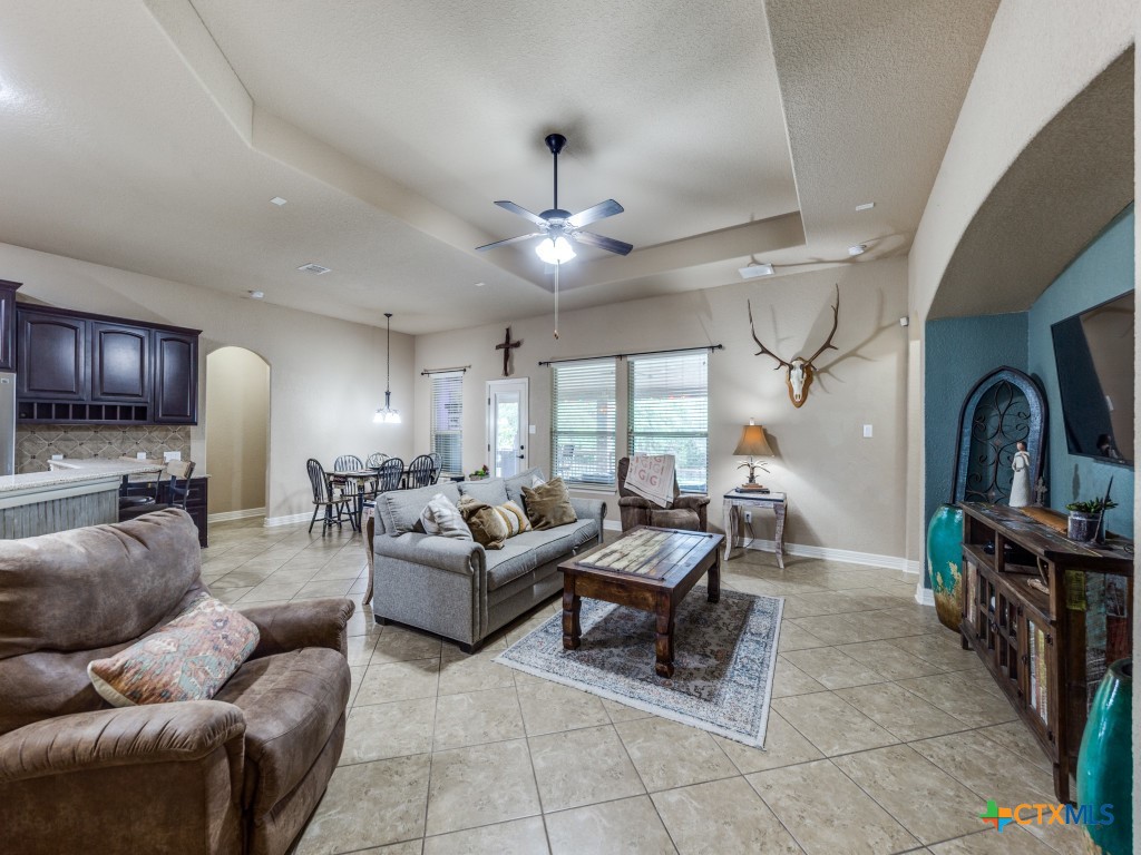 109 Twin Terrace Way Property Photo 8