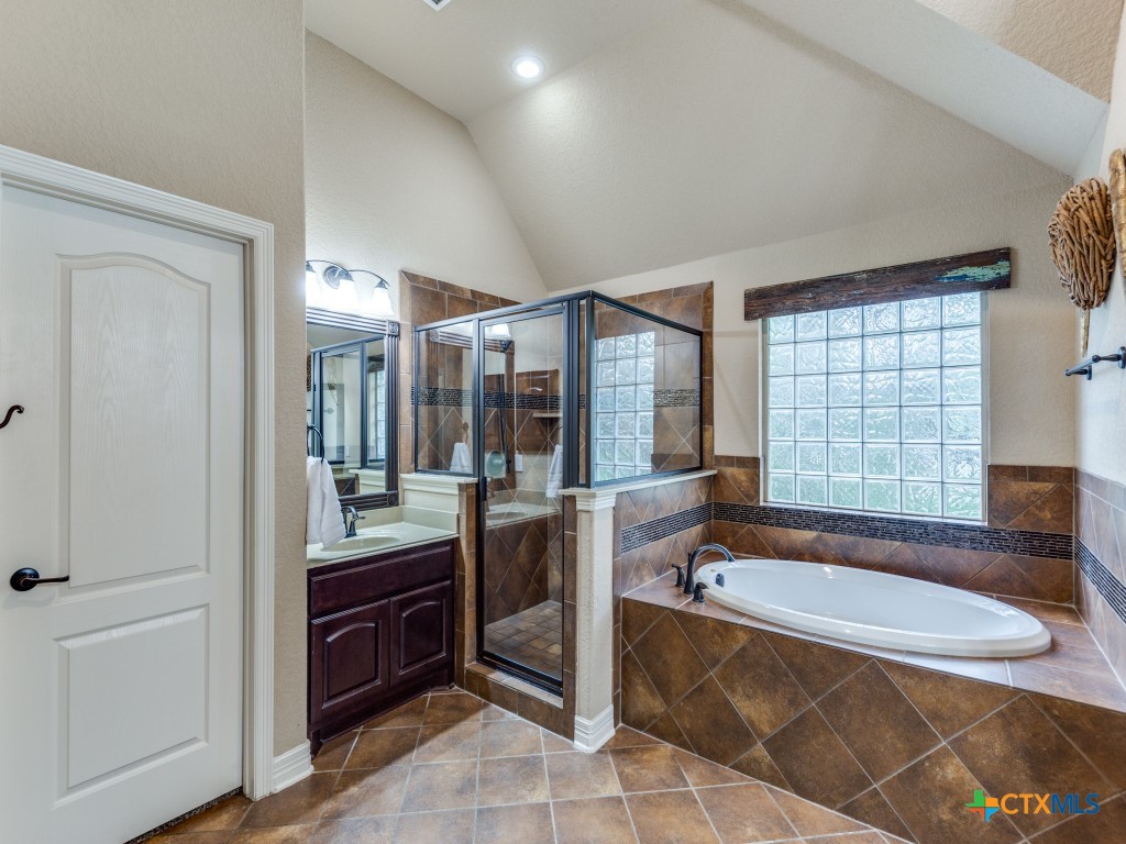 109 Twin Terrace Way Property Photo 16