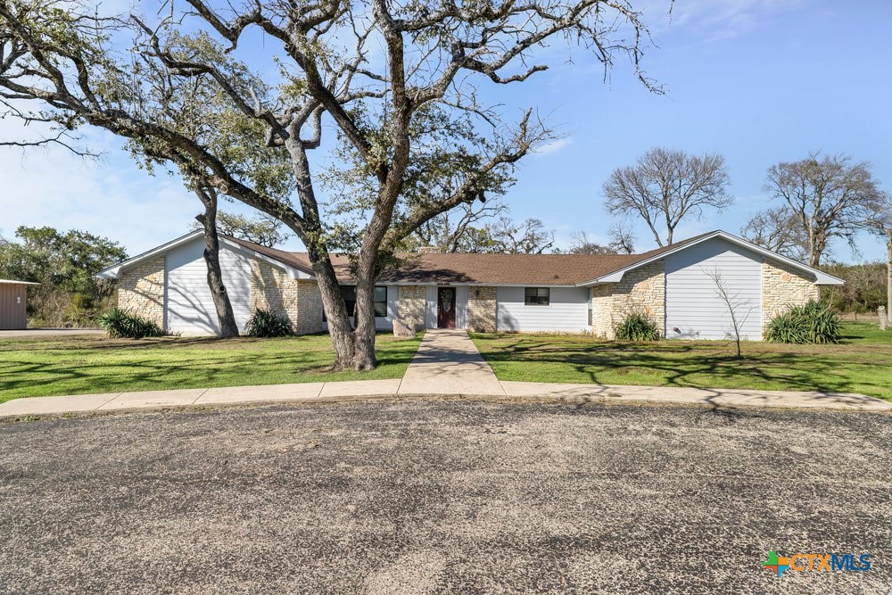 5204 State Highway 317 Property Photo 1